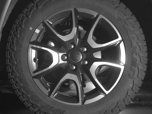 Used 2025 Jeep Compass Trailhawk AWD/4WD image 14