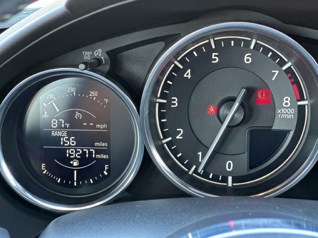 Used 2021 MAZDA MX-5 Miata Sport RWD image 24