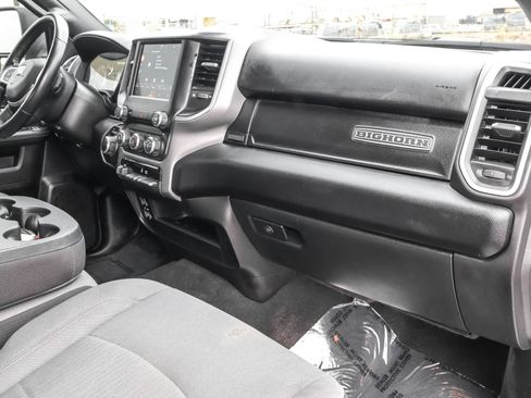 Used 2024 RAM 2500 Big Horn AWD/4WD image 45