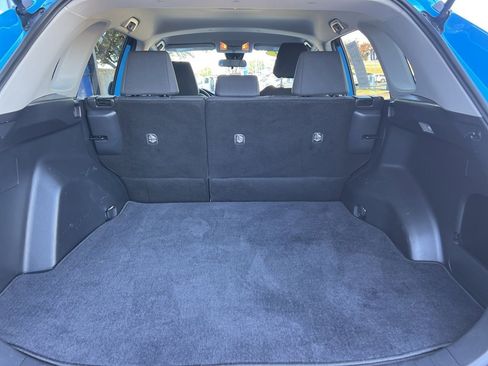 Used 2021 Toyota RAV4 LE image 14