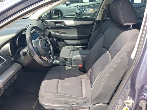 Used 2018 Subaru Legacy 2.5i AWD/4WD image 10