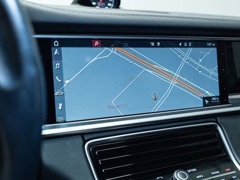 Used 2018 Porsche Panamera Turbo Sport Turismo image 26