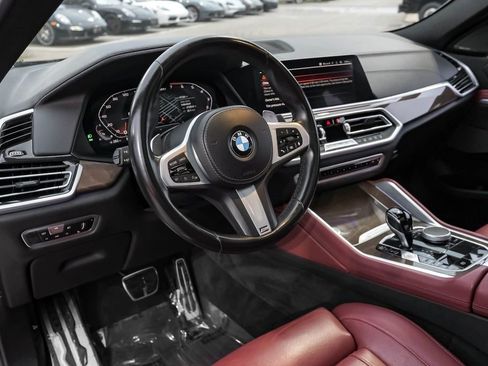 Used 2022 BMW X6 M50i w/ Parking Assistance Package image 12