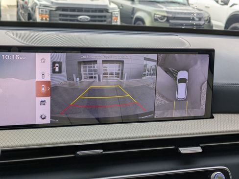 Used 2025 Genesis GV80 3.5T Prestige image 21