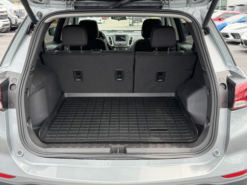 Used 2024 Chevrolet Equinox LT FWD image 47