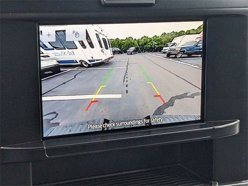 New 2025 Ford F350 XLT w/ FX4 Off-Road Package image 25