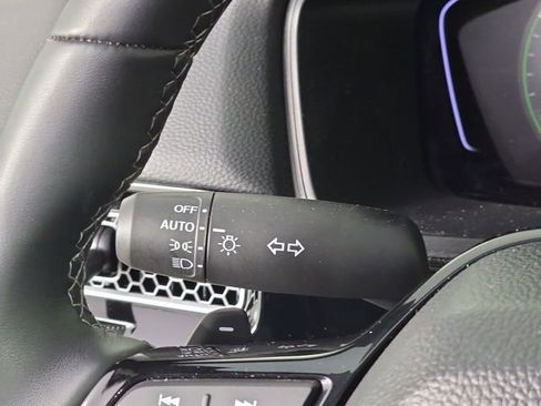 Used 2025 Honda Civic Sport image 29