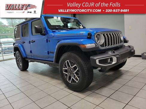 New 2026 Jeep Wrangler Unlimited Sahara w/ Rockslide Package AWD/4WD image 1