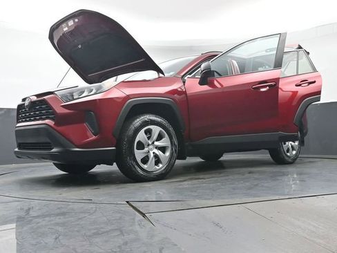 Certified 2020 Toyota RAV4 LE image 45