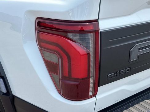 Certified 2025 Ford F150 Raptor AWD/4WD image 11