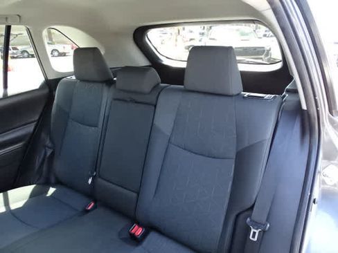 Used 2025 Toyota RAV4 XLE w/ Convenience Package FWD image 20