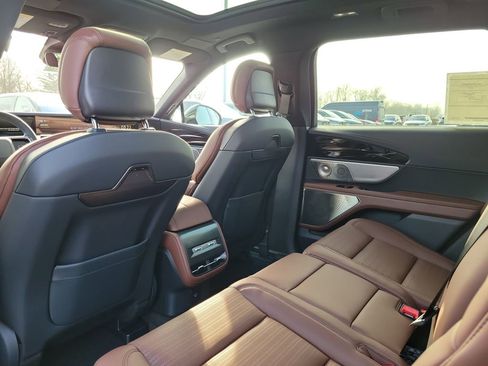 New 2026 Lincoln Nautilus Reserve image 15