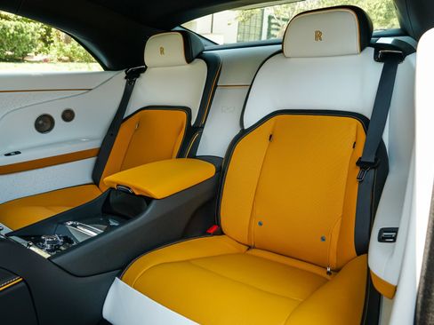 New 2025 Rolls-Royce Spectre Black Badge AWD/4WD image 25