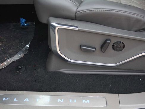 New 2026 Ford F350 Platinum w/ Platinum Plus Package image 22