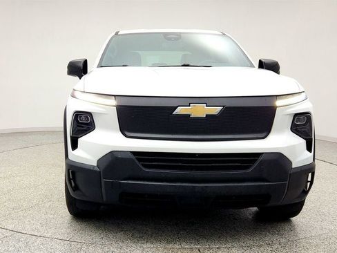 Used 2024 Chevrolet Silverado EV W/T AWD/4WD image 2