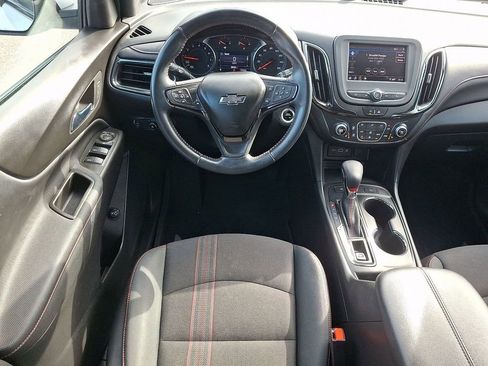 Used 2022 Chevrolet Equinox RS AWD/4WD image 3