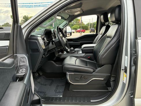 Used 2023 Ford F150 Lariat w/ Max Trailer Tow Package AWD/4WD image 12