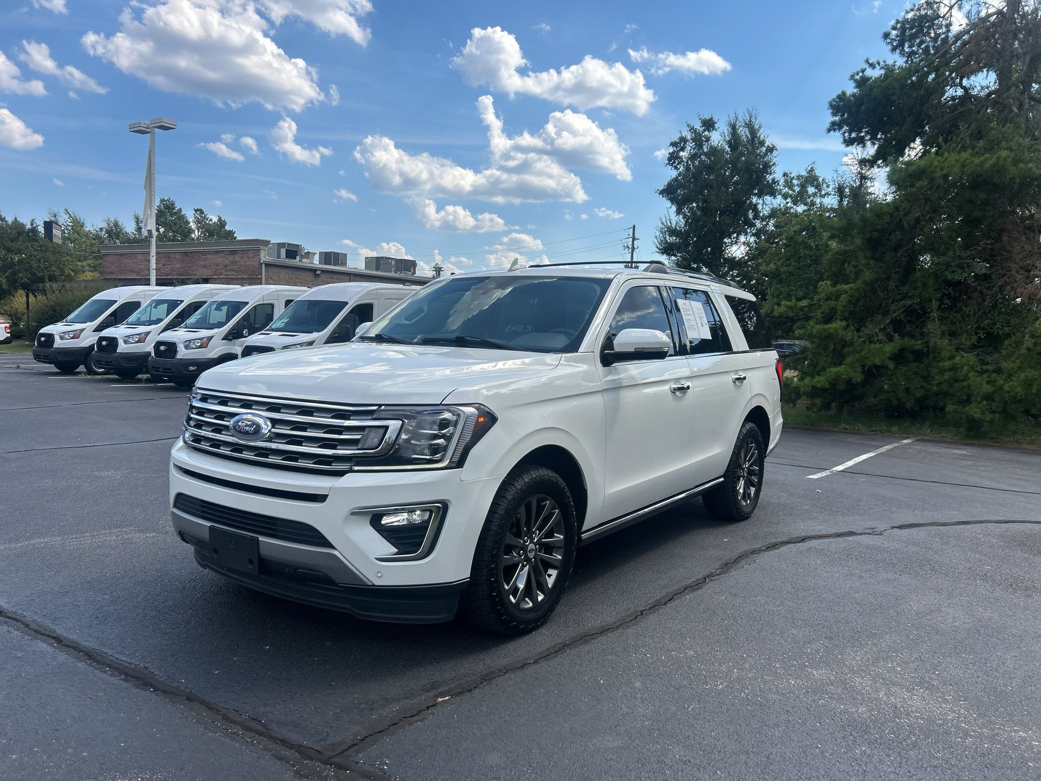 Used 2021 Ford Expedition Limited RWD image 3