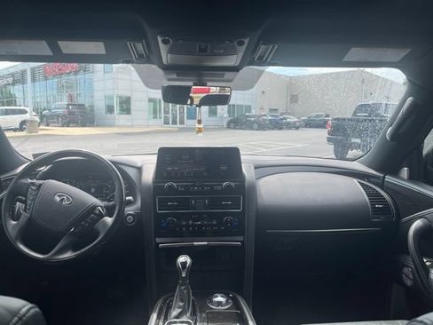 Used 2023 INFINITI QX80 Sensory w/ Cargo Package AWD/4WD image 15
