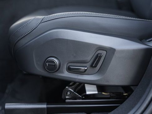 New 2026 Volvo XC60 B5 Plus w/ Protection Package Premier image 35