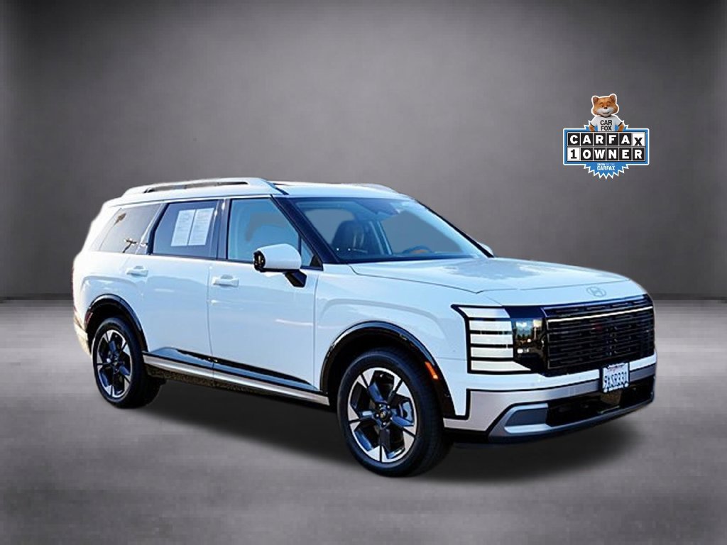 Certified 2026 Hyundai Palisade Limited AWD/4WD image 2