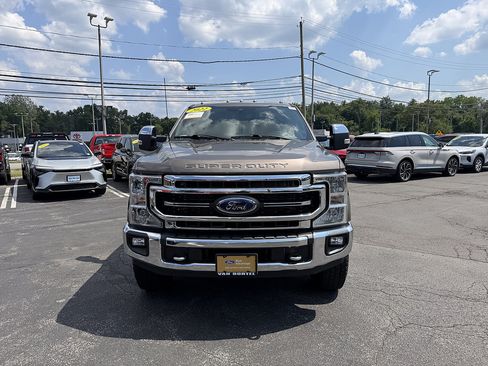 Certified 2022 Ford F350 Lariat w/ Chrome Package AWD/4WD image 9