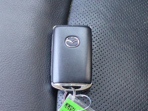 Used 2022 MAZDA CX-5 AWD 2.5 S w/ Premium Package image 28