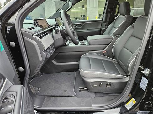 New 2026 GMC Sierra EV Elevation w/ LPO, Elevation Dark Package image 10