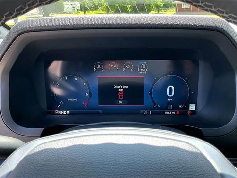 Used 2025 Ford F150 XLT w/ Equipment Group 302A MID AWD/4WD image 17