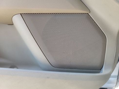 Used 2014 Ford Fusion SE w/ Equipment Group 202A image 16