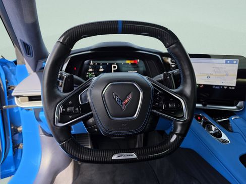 Used 2023 Chevrolet Corvette Z06 RWD image 16