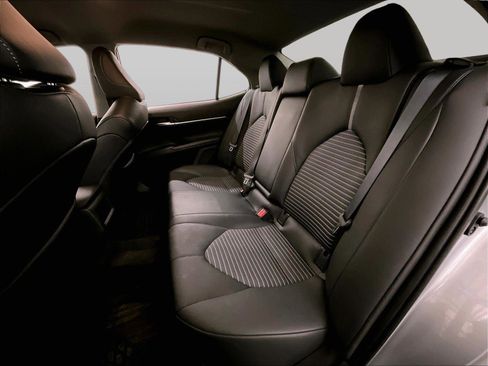 Used 2024 Toyota Camry SE FWD image 25