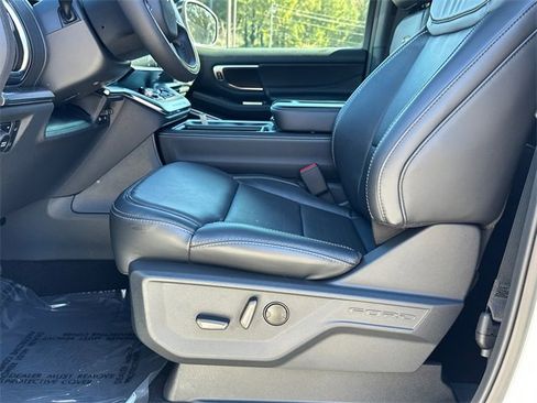 New 2025 Ford Expedition Max Platinum w/ Stealth Performance Package image 9
