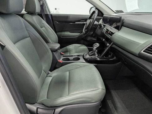 Certified 2024 Kia Seltos SX w/ SX Sunroof Package AWD/4WD image 44