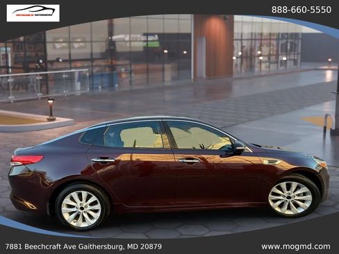 Used 2016 Kia Optima EX w/ Premium Package image 7