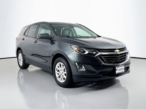 Used 2020 Chevrolet Equinox LS w/ LPO, Cargo Package FWD image 3