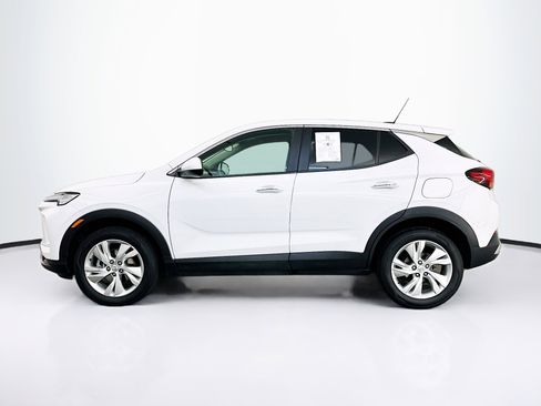 Used 2025 Buick Encore GX Preferred AWD/4WD image 4