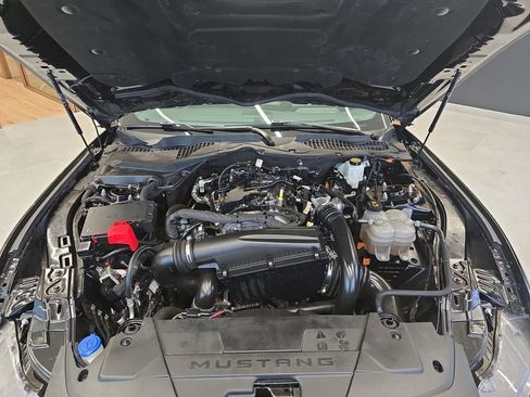 Used 2024 Ford Mustang Coupe image 28