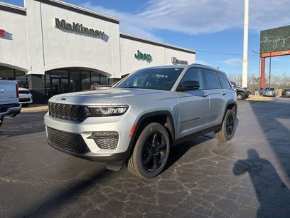 New 2025 Jeep Grand Cherokee Altitude