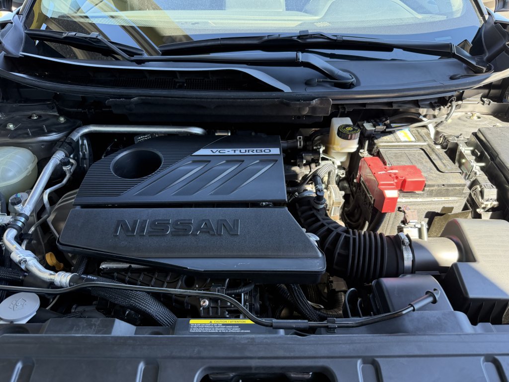 Used 2025 Nissan Rogue SV FWD image 42