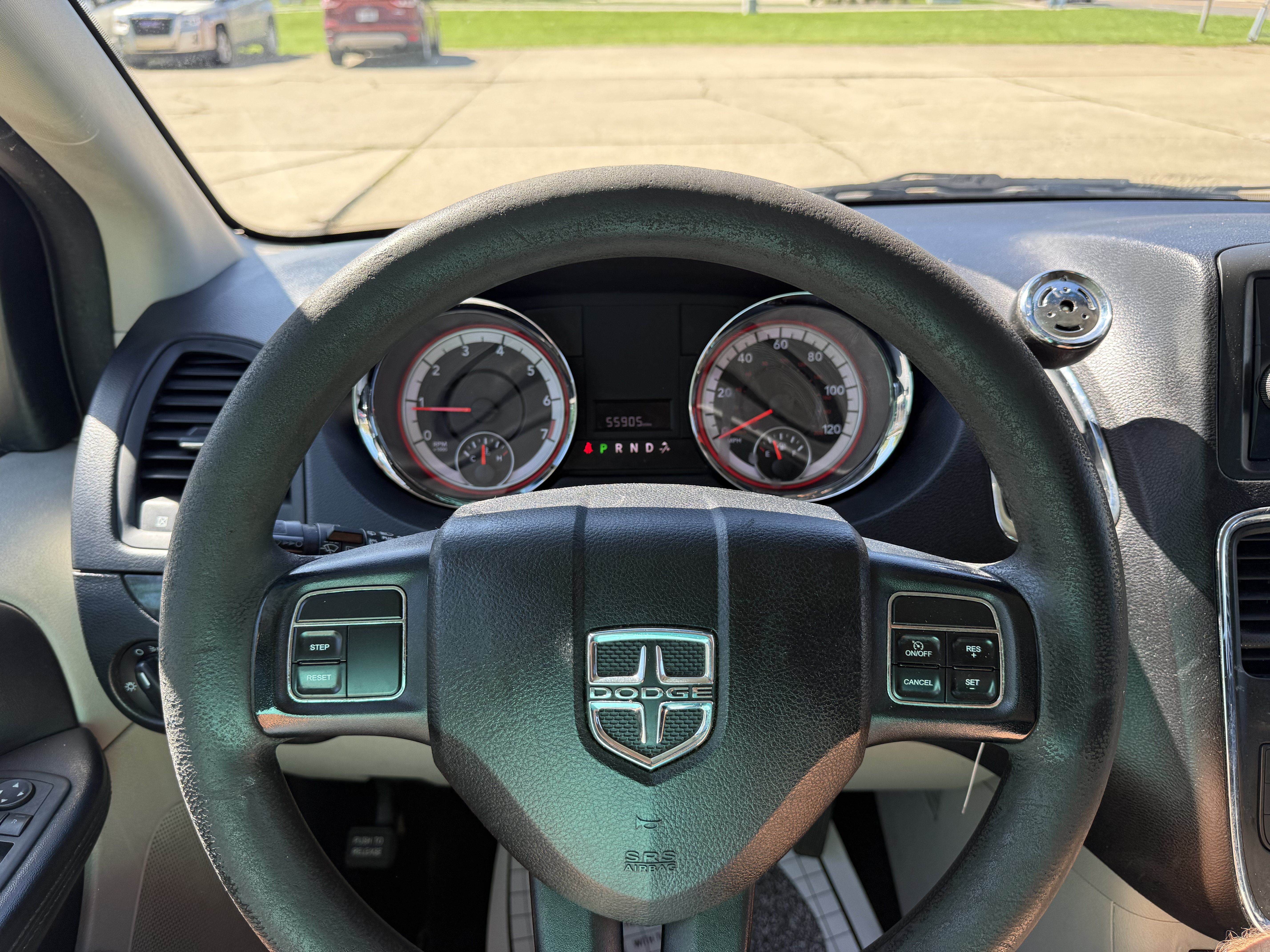 Used 2012 Dodge Grand Caravan SXT FWD image 16