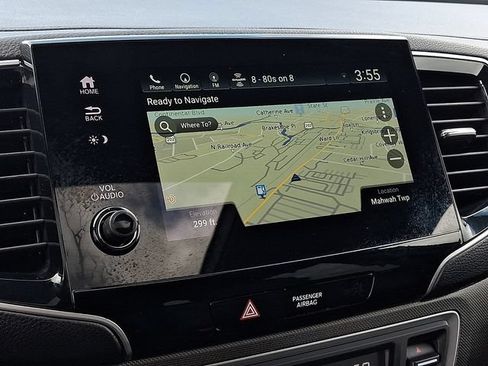 Used 2023 Honda Passport TrailSport image 19