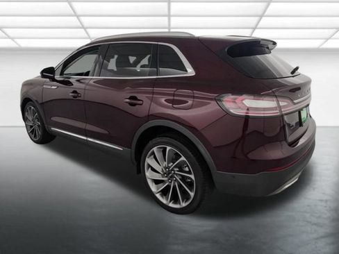 Used 2022 Lincoln Nautilus Reserve AWD/4WD image 6