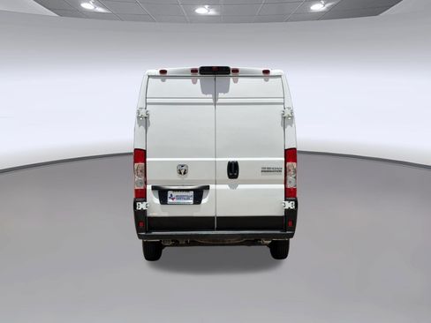 Used 2024 RAM ProMaster 2500 w/ Convenience Group FWD image 10