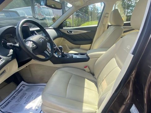 Used 2014 INFINITI Q50 Premium w/ Navigation Package image 10