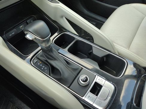 Used 2021 Kia Telluride S FWD image 26