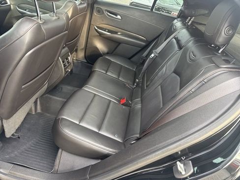 Used 2019 Cadillac XT4 Sport image 21