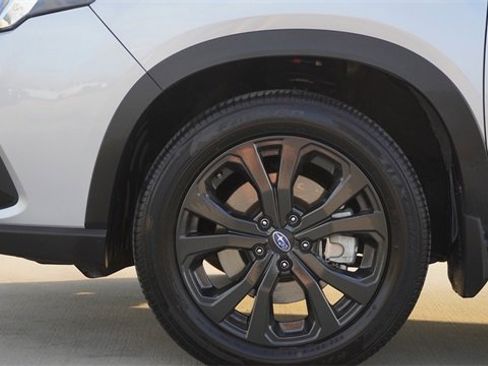 Used 2023 Subaru Forester Sport image 4