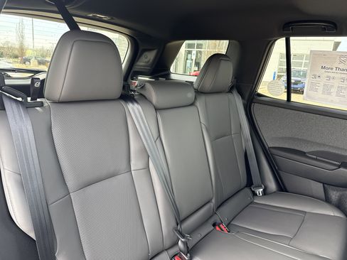 New 2026 Subaru Outback Limited AWD/4WD image 9