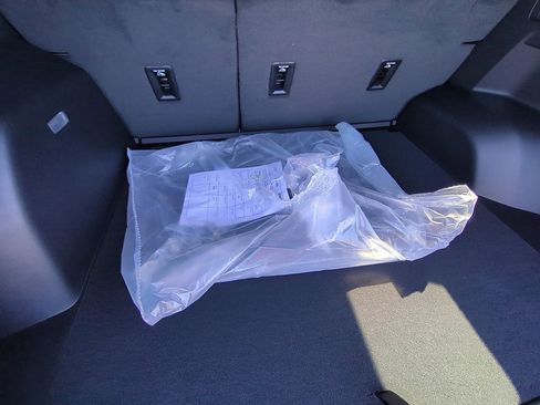 New 2026 Chevrolet Equinox LT image 34